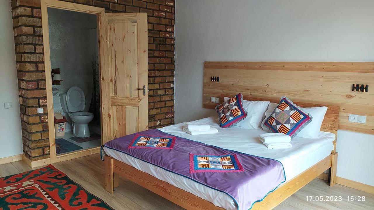 Guest House Jekshen Imeni Karla Marksa  Kültér fotó