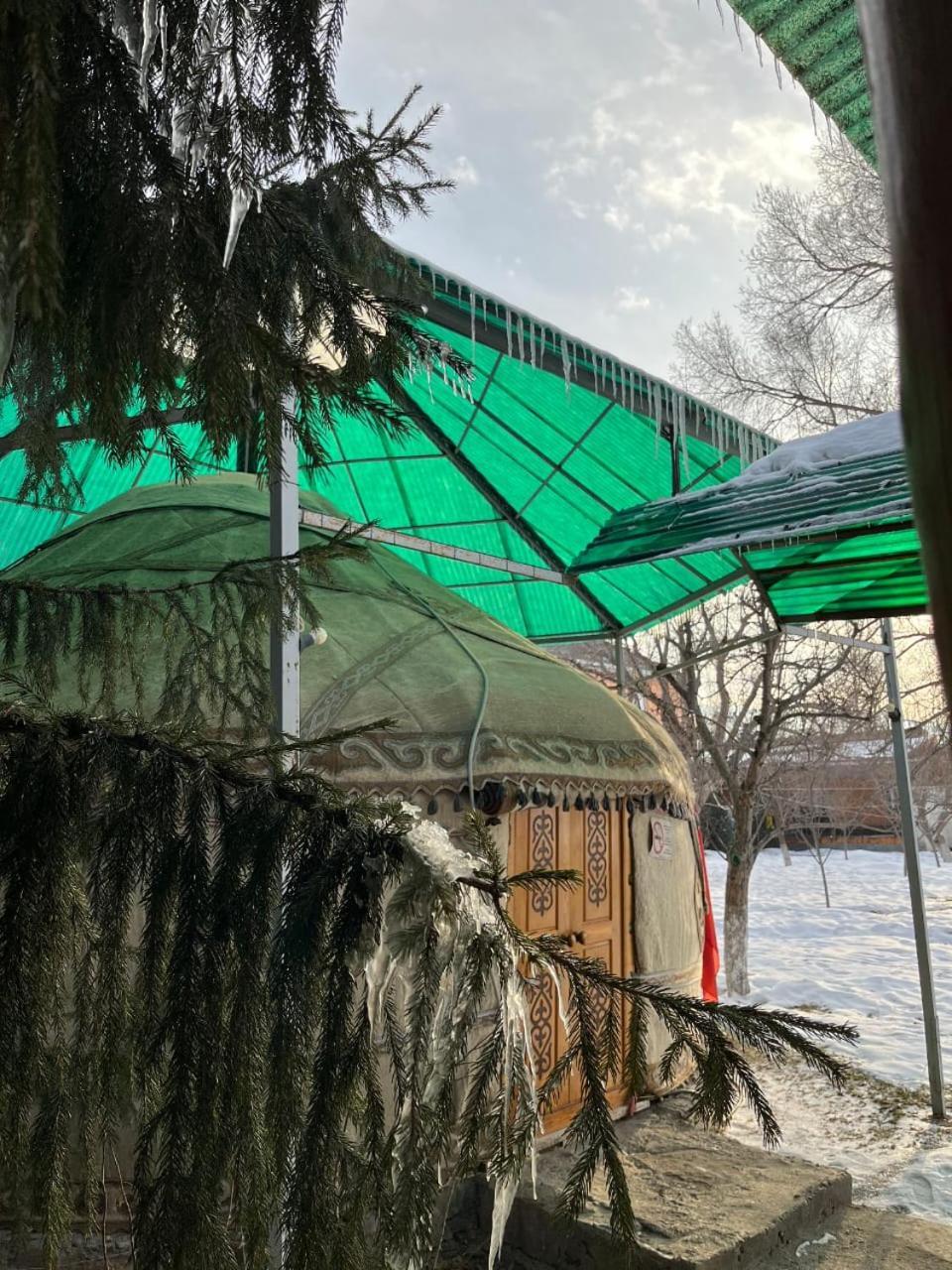 Guest House Jekshen Imeni Karla Marksa  Kültér fotó