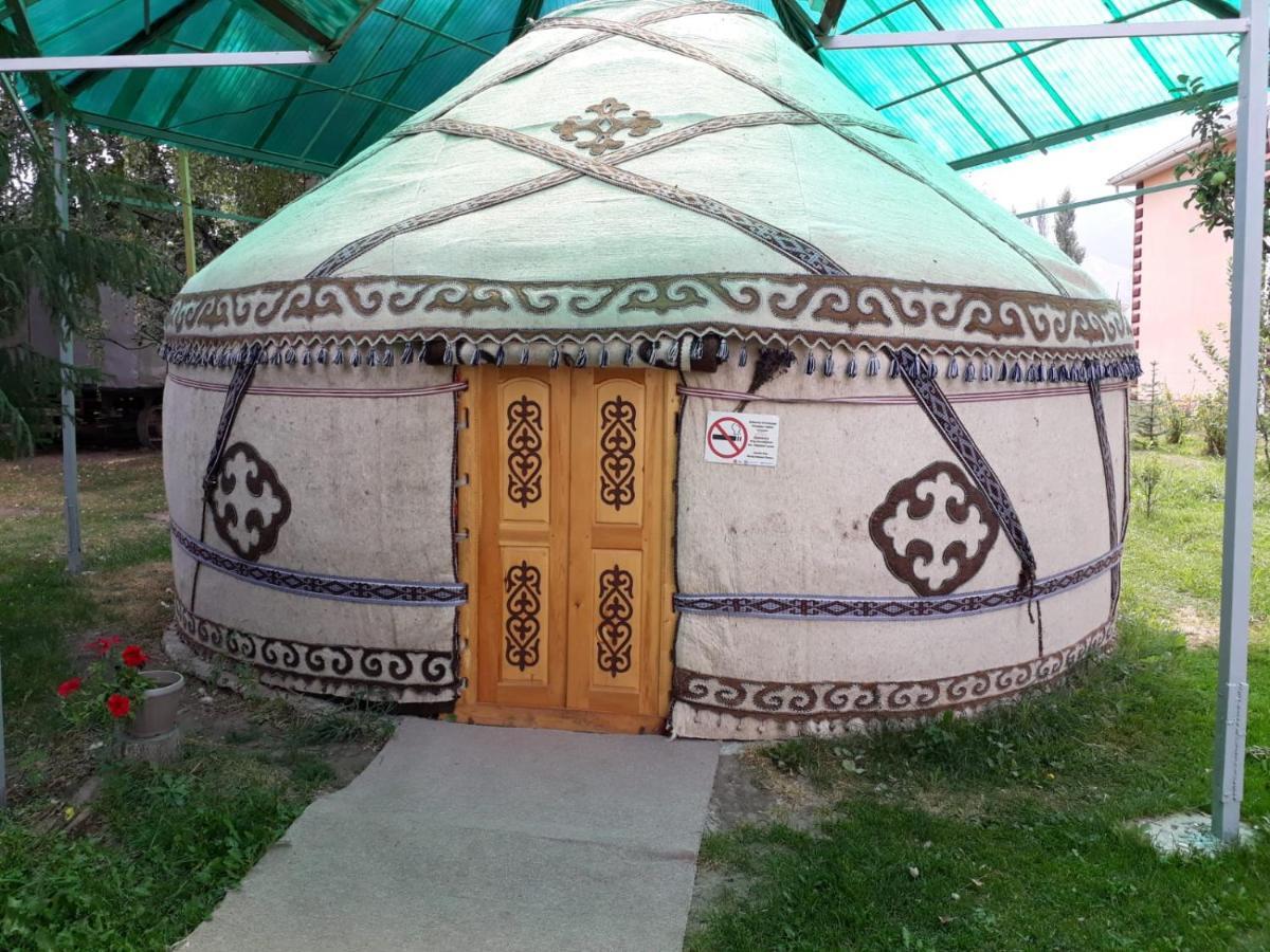 Guest House Jekshen Imeni Karla Marksa  Kültér fotó