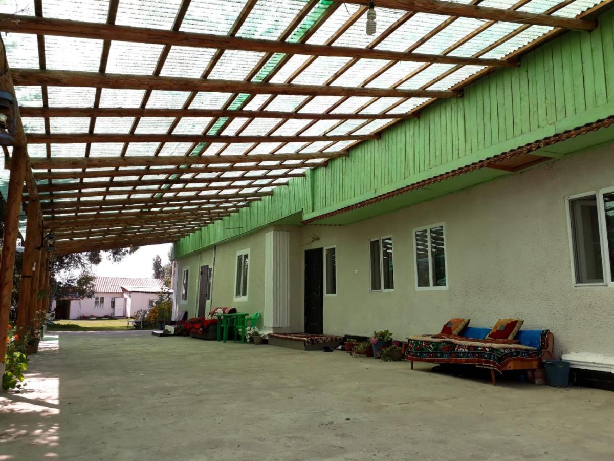 Guest House Jekshen Imeni Karla Marksa  Kültér fotó
